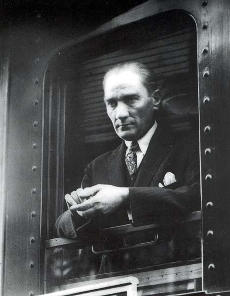 Atatürk Portreleri