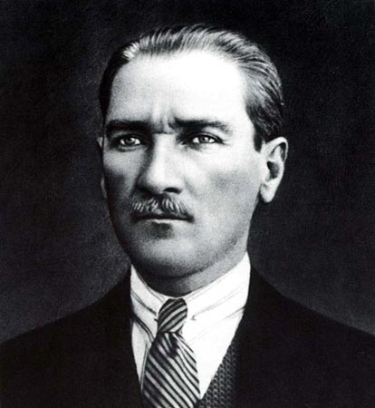 Siyah Beyaz Fotoğraflarla Atatürk Galerisi-1