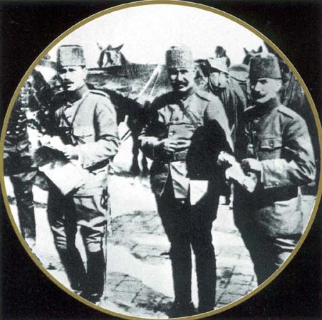 Siyah Beyaz Fotoğraflarla Atatürk Galerisi-1