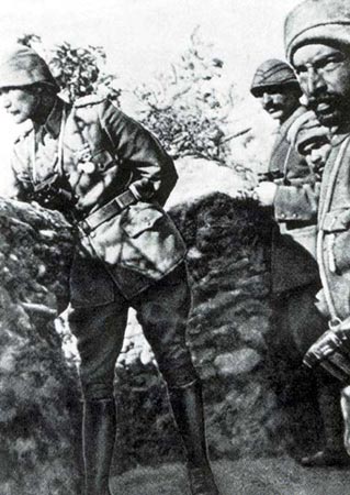 Siyah Beyaz Fotoğraflarla Atatürk Galerisi-1