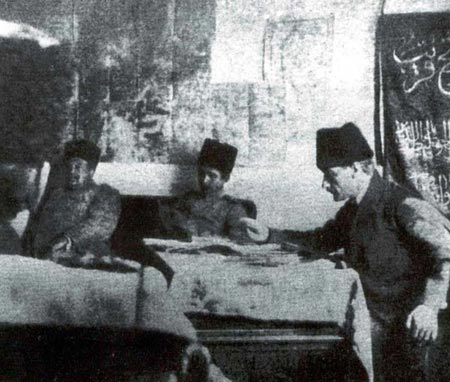 Siyah Beyaz Fotoğraflarla Atatürk Galerisi-1