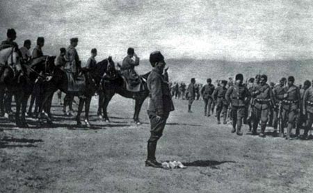 Siyah Beyaz Fotoğraflarla Atatürk Galerisi-1