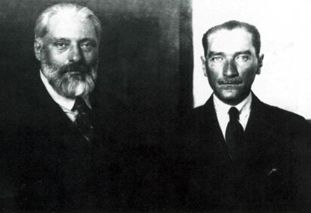 Siyah Beyaz Fotoğraflarla Atatürk Galerisi-1