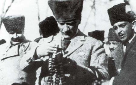 Siyah Beyaz Fotoğraflarla Atatürk Galerisi-1
