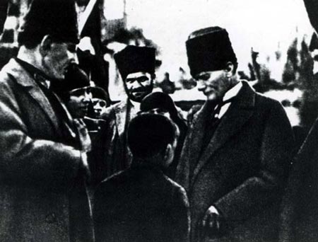 Siyah Beyaz Fotoğraflarla Atatürk Galerisi -2