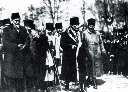 Siyah Beyaz Fotoğraflarla Atatürk Galerisi -2