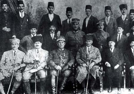 Siyah Beyaz Fotoğraflarla Atatürk Galerisi -2