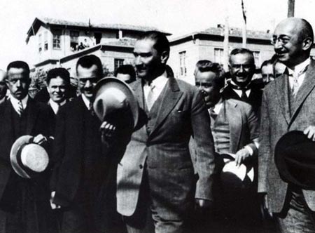 Siyah Beyaz Fotoğraflarla Atatürk Galerisi -2