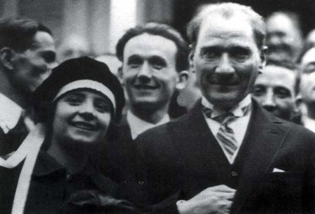 Siyah Beyaz Fotoğraflarla Atatürk Galerisi -2
