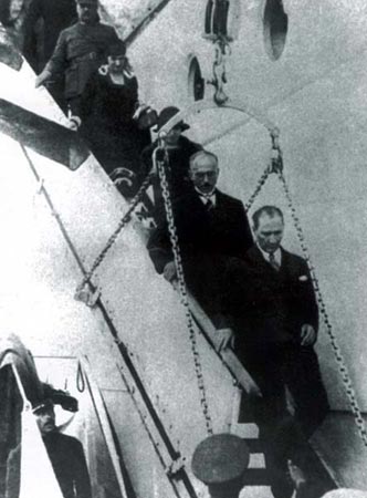 Siyah Beyaz Fotoğraflarla Atatürk Galerisi -2