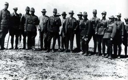 Siyah Beyaz Fotoğraflarla Atatürk Galerisi -2
