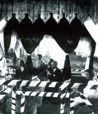 Siyah Beyaz Fotoğraflarla Atatürk Galerisi -2
