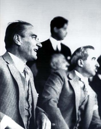 Siyah Beyaz Fotoğraflarla Atatürk Galerisi -2
