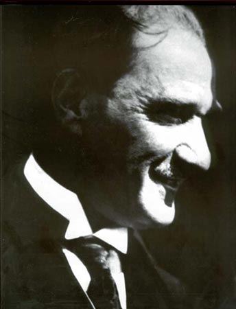 Siyah Beyaz Fotoğraflarla Atatürk Galerisi -2