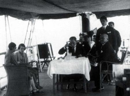 Siyah Beyaz Fotoğraflarla Atatürk Galerisi -2