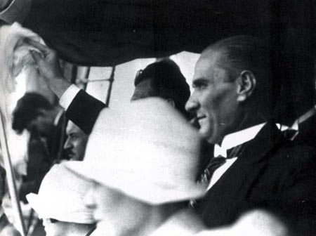 Siyah Beyaz Fotoğraflarla Atatürk Galerisi -2