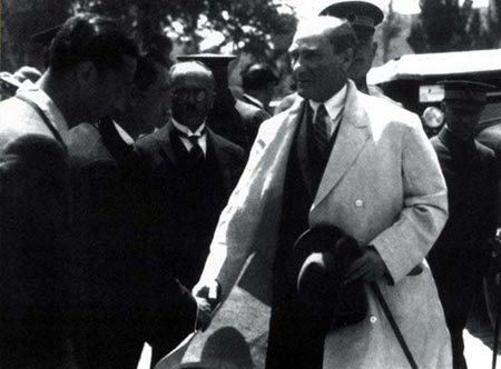 Siyah Beyaz Fotoğraflarla Atatürk Galerisi -2