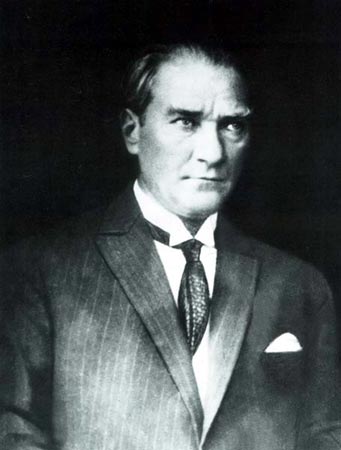 Siyah Beyaz Fotoğraflarla Atatürk  Galerisi- 3