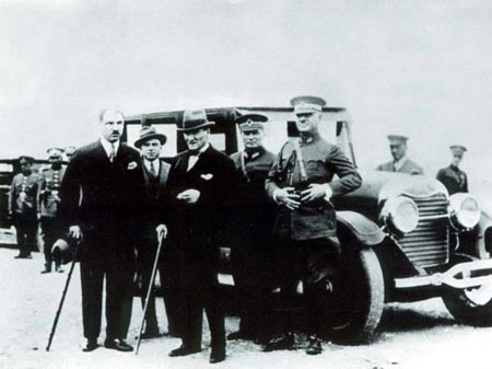 Siyah Beyaz Fotoğraflarla Atatürk  Galerisi- 3