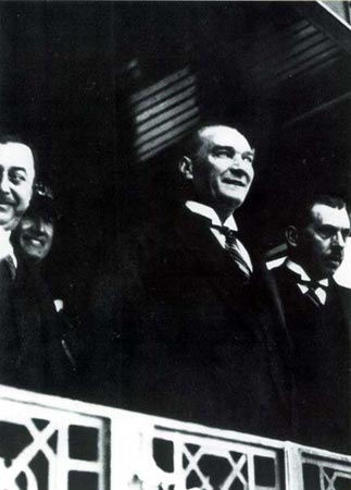 Siyah Beyaz Fotoğraflarla Atatürk  Galerisi- 3
