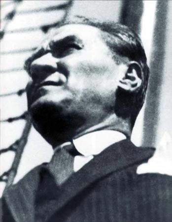 Siyah Beyaz Fotoğraflarla Atatürk  Galerisi- 3
