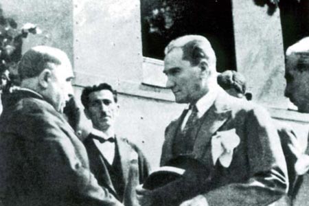Siyah Beyaz Fotoğraflarla Atatürk  Galerisi- 3