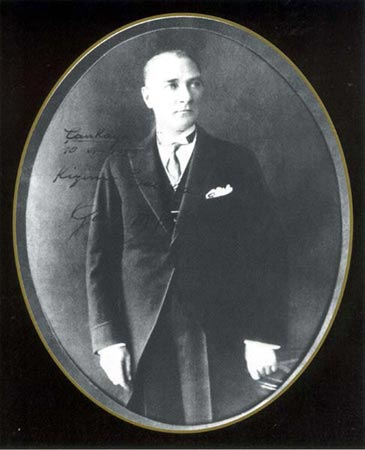 Siyah Beyaz Fotoğraflarla Atatürk  Galerisi- 3