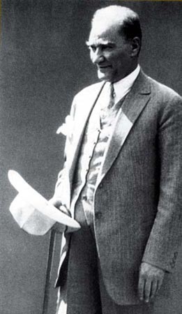 Siyah Beyaz Fotoğraflarla Atatürk  Galerisi- 3