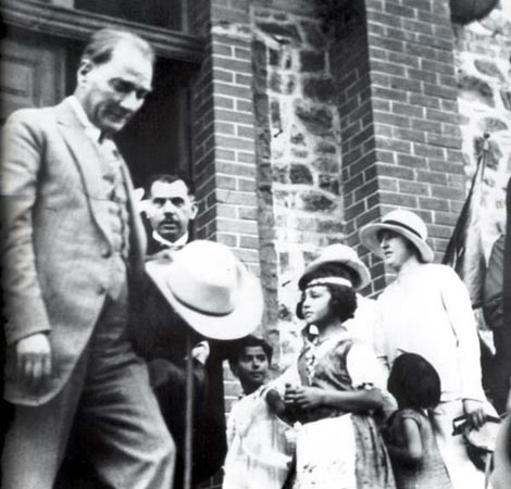 Siyah Beyaz Fotoğraflarla Atatürk  Galerisi- 3