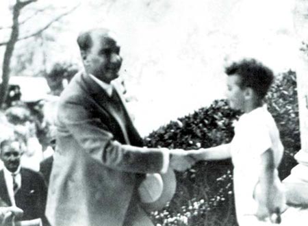 Siyah Beyaz Fotoğraflarla Atatürk  Galerisi- 3