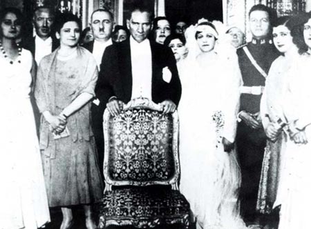 Siyah Beyaz Fotoğraflarla Atatürk  Galerisi- 3