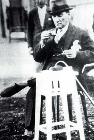 Siyah Beyaz Fotoğraflarla Atatürk  Galerisi- 3