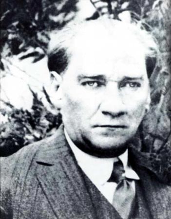 Siyah Beyaz Fotoğraflarla Atatürk  Galerisi- 3