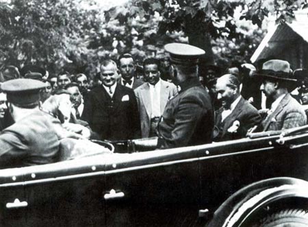 Siyah Beyaz Fotoğraflarla Atatürk  Galerisi- 3