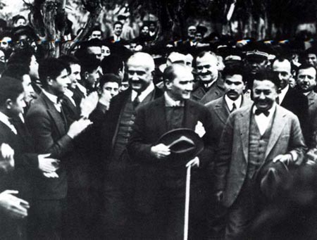 Siyah Beyaz Fotoğraflarla Atatürk  Galerisi- 3