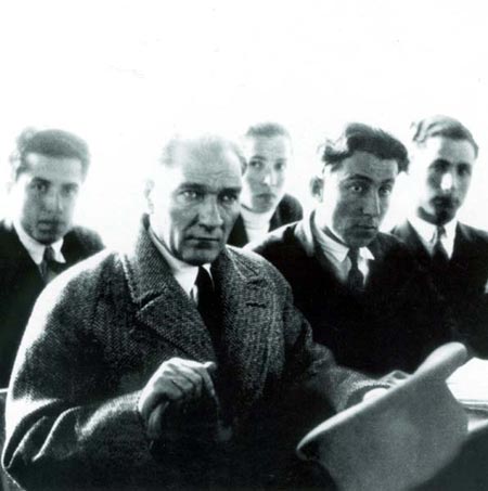 Siyah Beyaz Fotoğraflarla Atatürk  Galerisi- 3