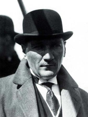 Siyah Beyaz Fotoğraflarla Atatürk Galerisi- 4