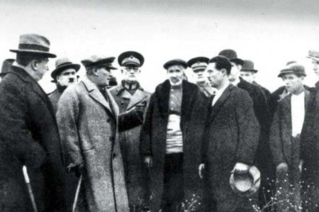Siyah Beyaz Fotoğraflarla Atatürk Galerisi- 4