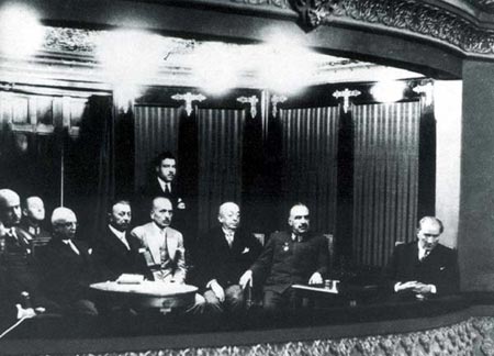 Siyah Beyaz Fotoğraflarla Atatürk Galerisi- 4