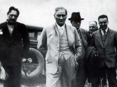 Siyah Beyaz Fotoğraflarla Atatürk Galerisi- 4