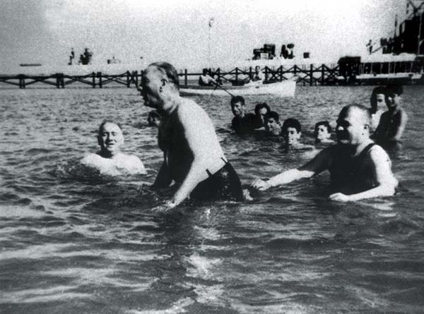 Siyah Beyaz Fotoğraflarla Atatürk Galerisi- 5