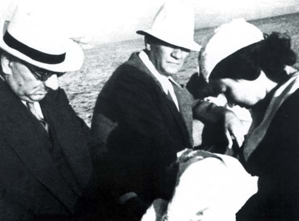 Siyah Beyaz Fotoğraflarla Atatürk Galerisi- 5