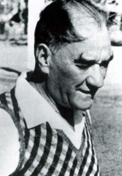 Siyah Beyaz Fotoğraflarla Atatürk Galerisi- 5
