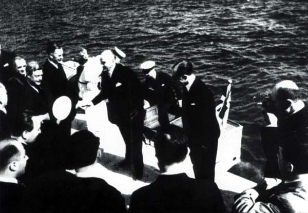 Siyah Beyaz Fotoğraflarla Atatürk Galerisi- 5