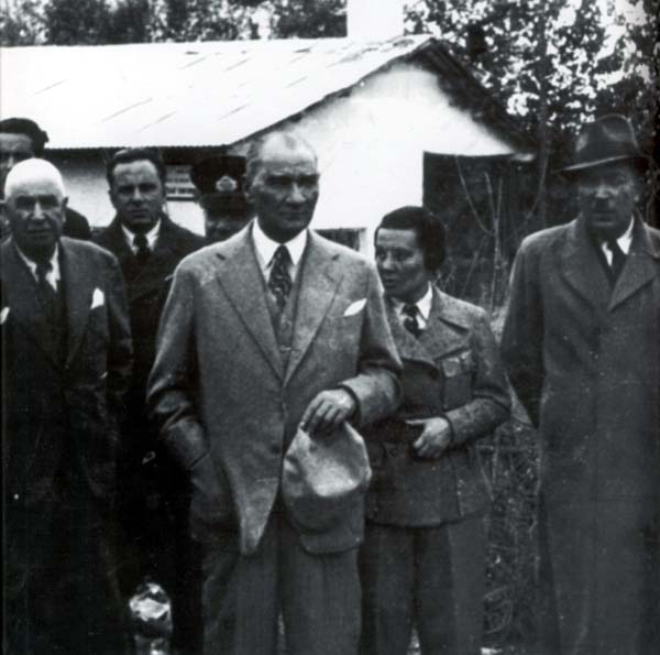 Siyah Beyaz Fotoğraflarla Atatürk Galerisi- 5