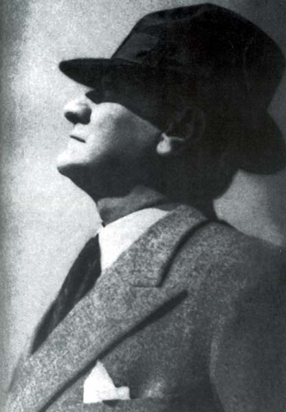 Siyah Beyaz Fotoğraflarla Atatürk Galerisi- 5