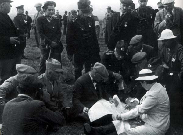 Siyah Beyaz Fotoğraflarla Atatürk Galerisi- 5