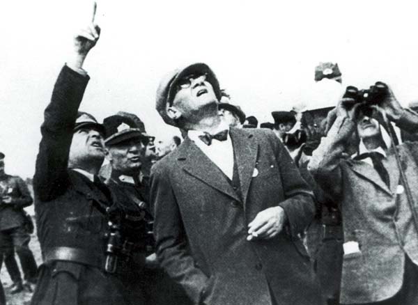Siyah Beyaz Fotoğraflarla Atatürk Galerisi- 5