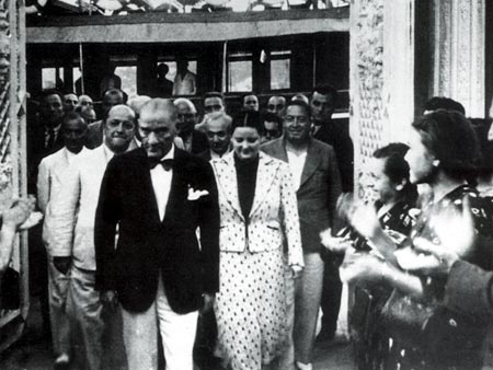 Siyah Beyaz Fotoğraflarla Atatürk Galerisi- 5