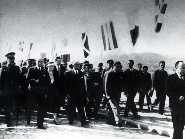 Siyah Beyaz Fotoğraflarla Atatürk Galerisi- 5